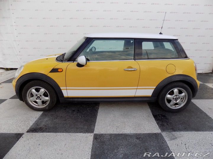 Mini Cooper 1.6i/Klimatizace/ 2007