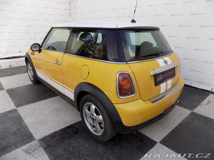 Mini Cooper 1.6i/Klimatizace/ 2007