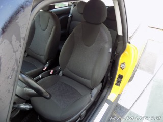 Mini Cooper 1.6i/Klimatizace/ 2007