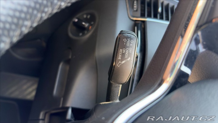 Škoda Karoq 2,0 TDi 110kw DSG 4x4 LED 2022