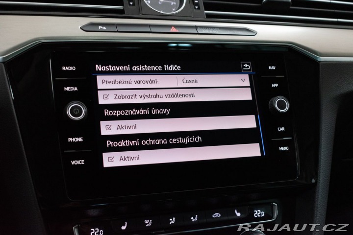 Volkswagen Passat 2.0TDI 110kW DSG*ACC*KAME 2018