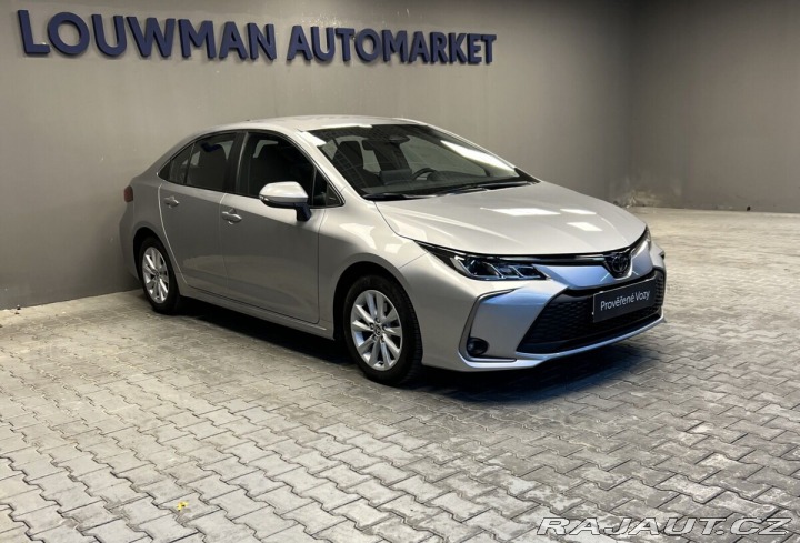 Toyota Corolla 1,5 COMFORT 2024