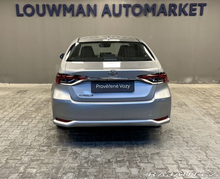 Toyota Corolla 1,5 COMFORT 2024