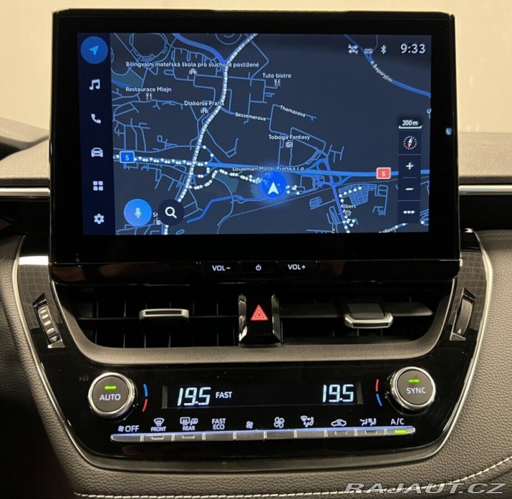Toyota Corolla 1,5 COMFORT 2024