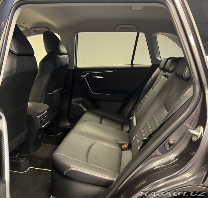 Toyota RAV4 2.5 Hybrid AT EXECUTIVE A 2023