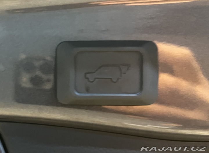 Toyota RAV4 2.5 Hybrid AT EXECUTIVE A 2023