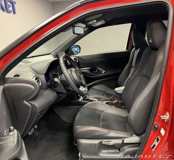 Toyota Yaris Cross 1.5 Hybrid AT GR SPORT TE 2024