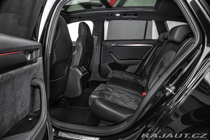 Škoda Superb Sportline 2021