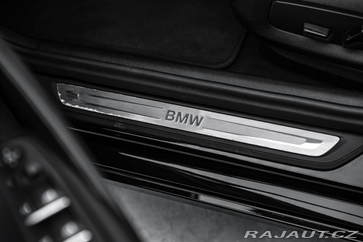 BMW 5 Head-up, nezávislé 2022