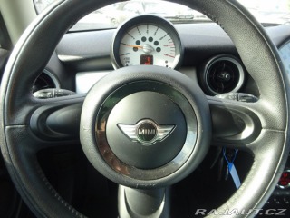 Mini One 1.6 72kW SERVIS POLOKŮŽE 2013