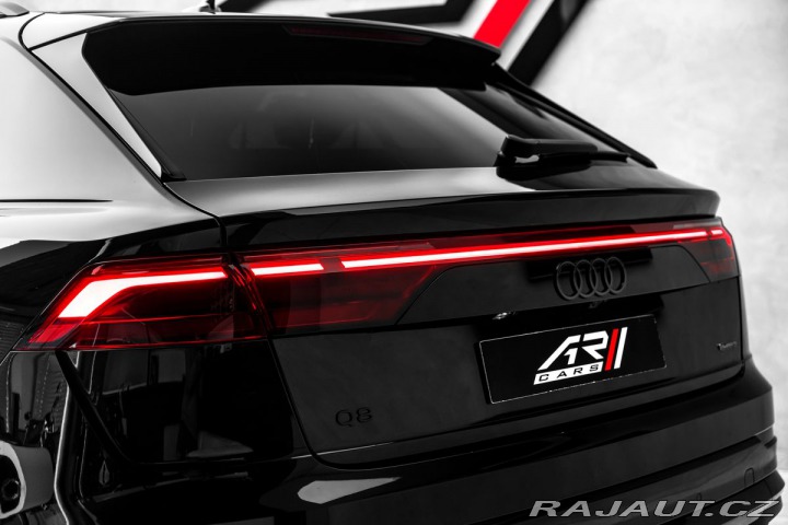 Audi Q8 50TDI Sline Vzduch Laser 2025
