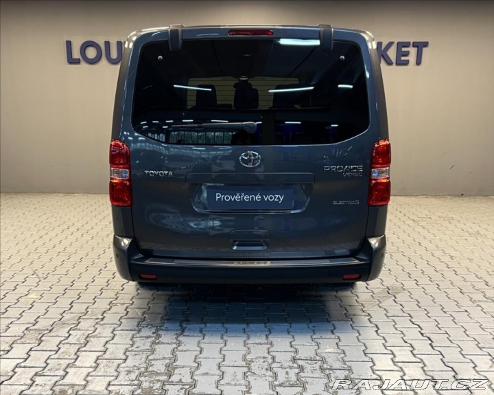 Toyota ProAce Verso EV AT VIP L2 2024