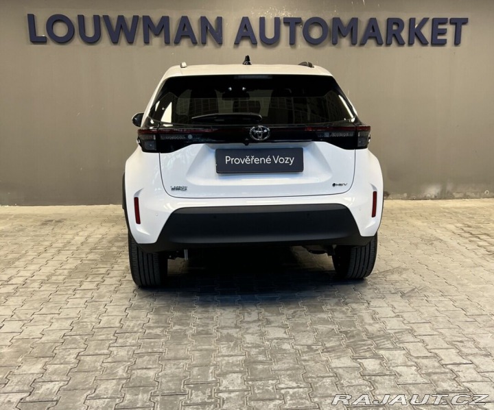 Toyota Yaris Cross 1,5 Hybrid AT Style 2026