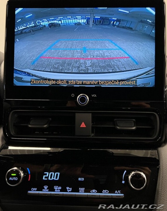 Toyota Yaris Cross 1,5 Hybrid AT Style 2026