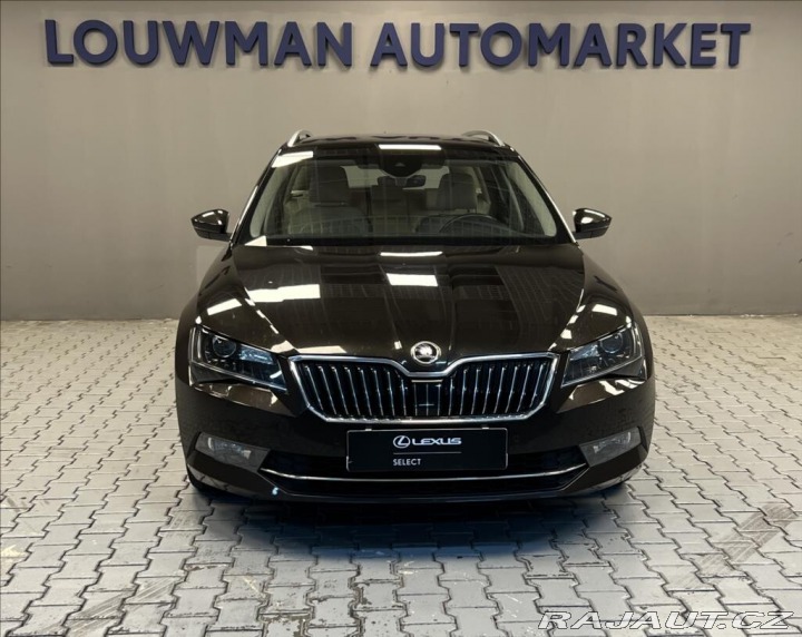 Škoda Superb 2,0 L&K DSG COMBI 2017