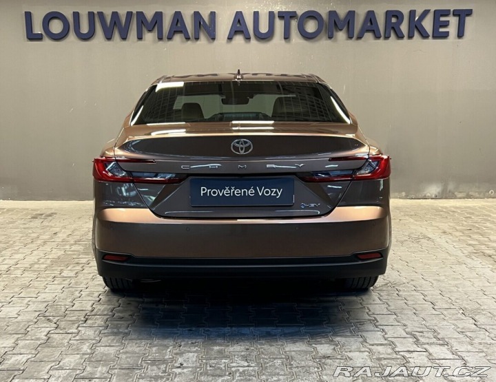 Toyota Camry 2,5 Hybrid AT Prestige 2026