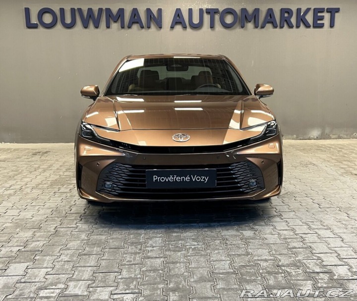 Toyota Camry 2,5 Hybrid AT Prestige 2026