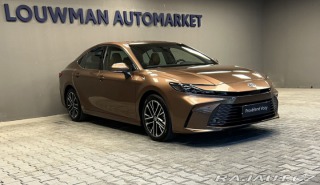 Toyota Camry 2,5 Hybrid AT Prestige 2026