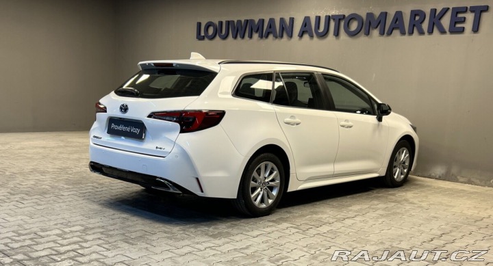 Toyota Corolla 1,8 Hybrid AT Comfort Bus 2026
