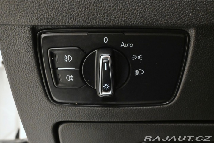 Volkswagen Passat 2,0 TDI 110kW Business Zá 2021