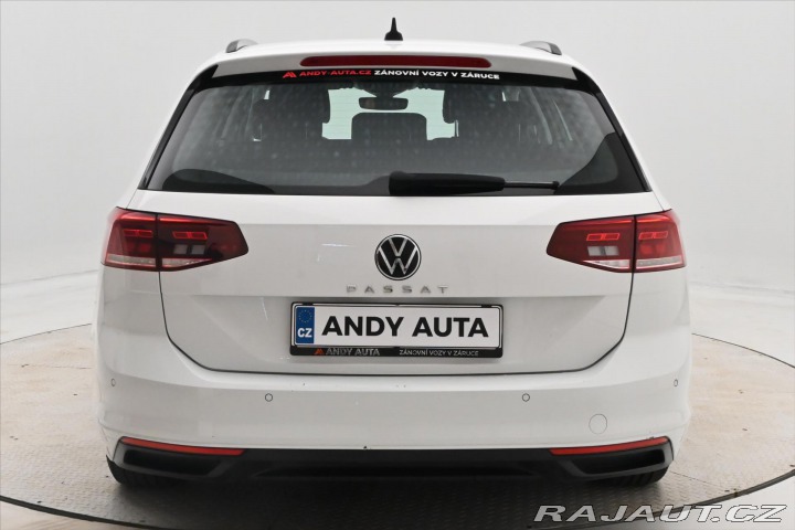 Volkswagen Passat 2,0 TDI 110kW Business Zá 2021