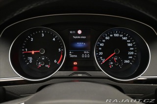 Volkswagen Passat 2,0 TDI 110kW Business Zá 2021
