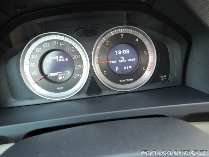 Volvo V60 2,0 D4 Aut. Navi Kůže Ser 2012