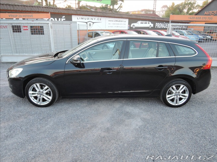 Volvo V60 2,0 D4 Aut. Navi Kůže Ser 2012
