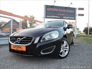 Volvo V60 2,0 D4 Aut. Navi Kůže Ser 2012