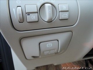 Volvo V60 2,0 D4 Aut. Navi Kůže Ser 2012