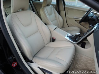Volvo V60 2,0 D4 Aut. Navi Kůže Ser 2012