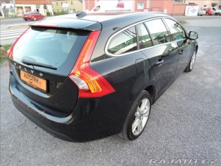 Volvo V60 2,0 D4 Aut. Navi Kůže Ser 2012