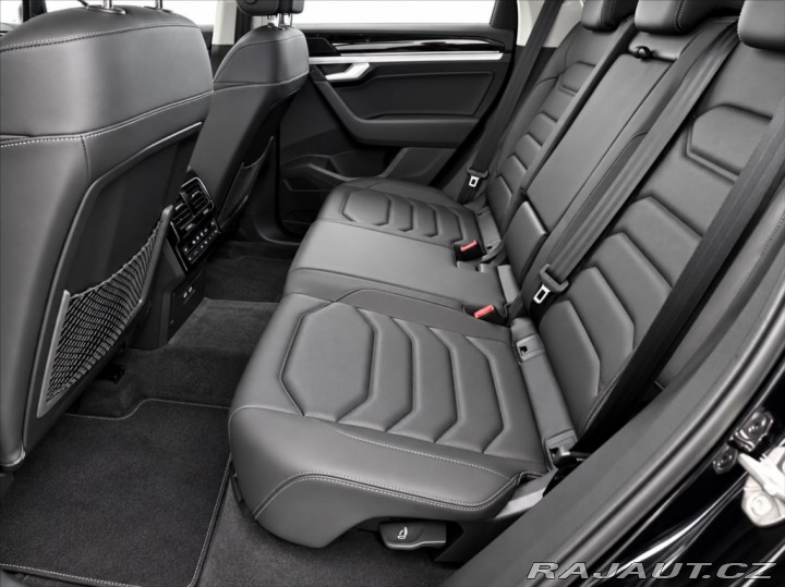 Volkswagen Touareg 3,0 TDI ELEGANCE, POUZE 1 2022
