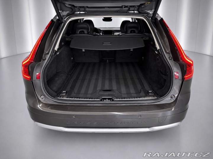 Volvo V90 B4 AWD ADVANCED, H&K, 2021