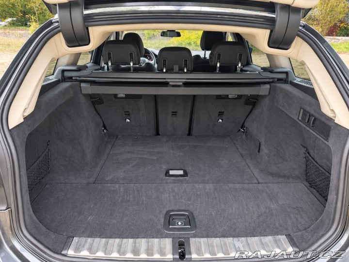 BMW 3 2,0 320 xdA touring Spo 1800