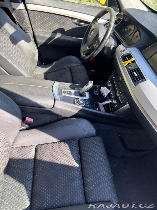 BMW 5 3,0 GT 530 180kw 3 kuba 2010