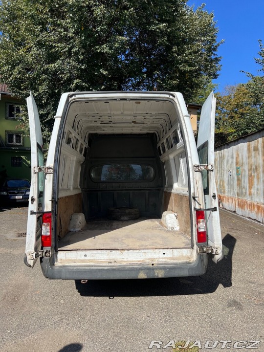 Ford Transit 6 míst 92kW Trend 2012