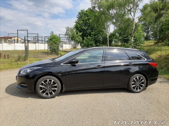 Hyundai i40 1,7   CRDi 104 kW, r. 201 2017