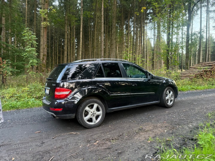 Mercedes-Benz M 2,0 ML 320 CDI (W164) 2008