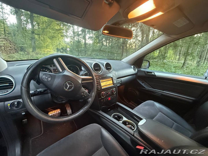 Mercedes-Benz M 2,0 ML 320 CDI (W164) 2008