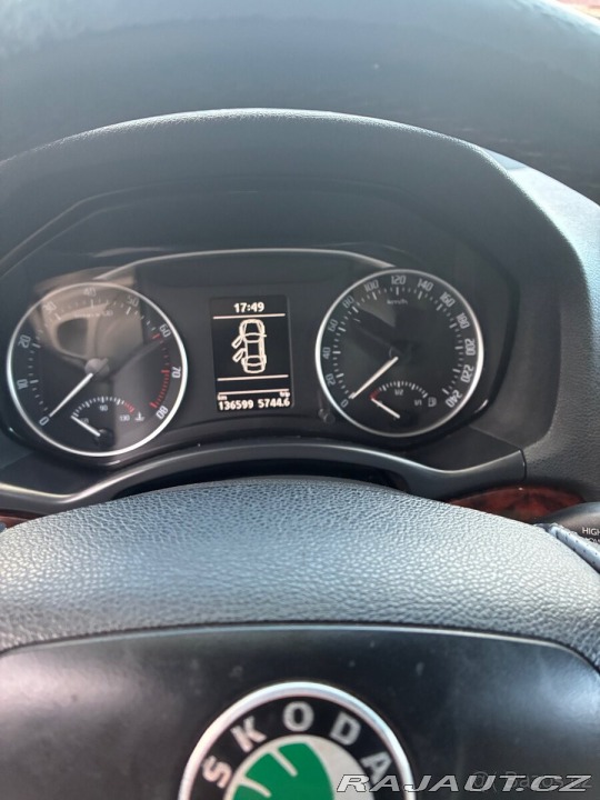 Škoda Octavia 1,6   II FACELIFT MPI 75 2009