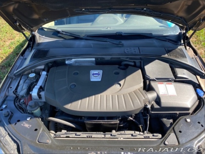 Volvo XC70 D5 158 kW, AWD, automat 2021