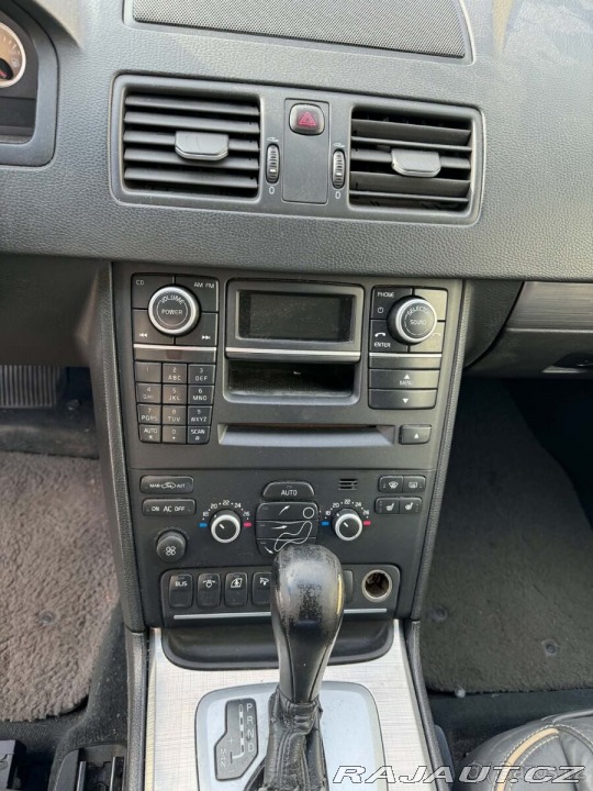 Volvo XC90 2,4 D5 AWD Summum, auto 2010
