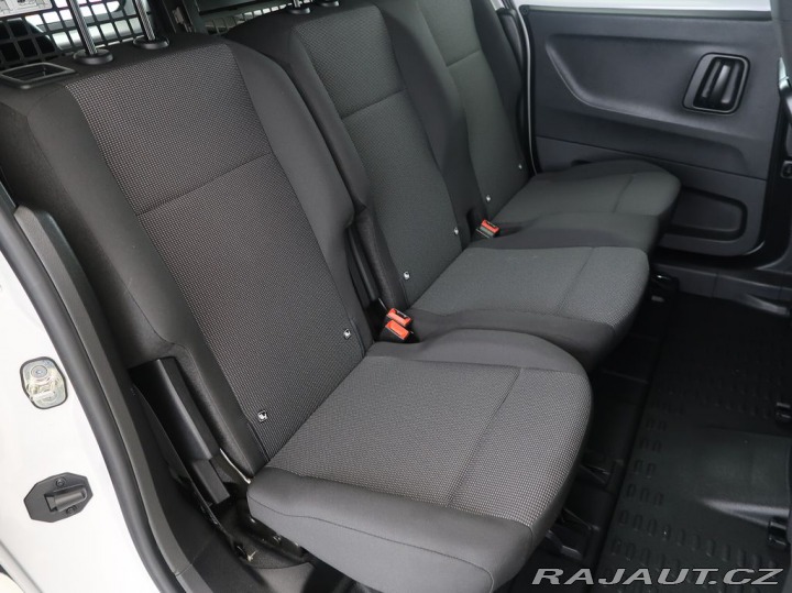 Toyota ProAce City 1.5,D-4D,Active,Manuál,CZ 2024