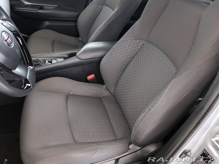 Toyota C-HR 1.8,Hybrid,90kW,Comfort,C 2023