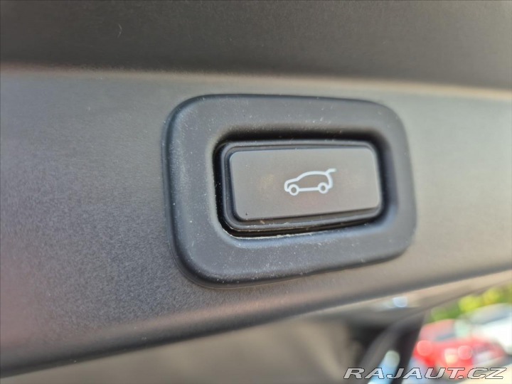 Land Rover Range Rover Sport 3,0 D300 HSE Dynamic 2022