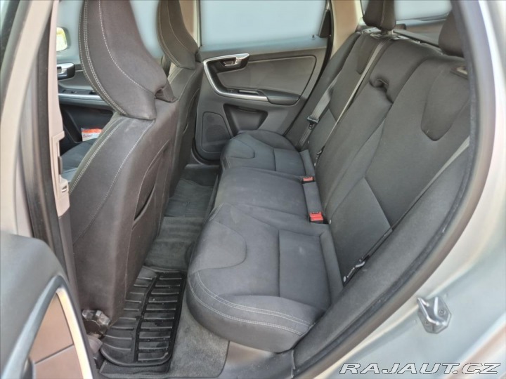 Volvo XC60 2,0 D4 FWD 2015