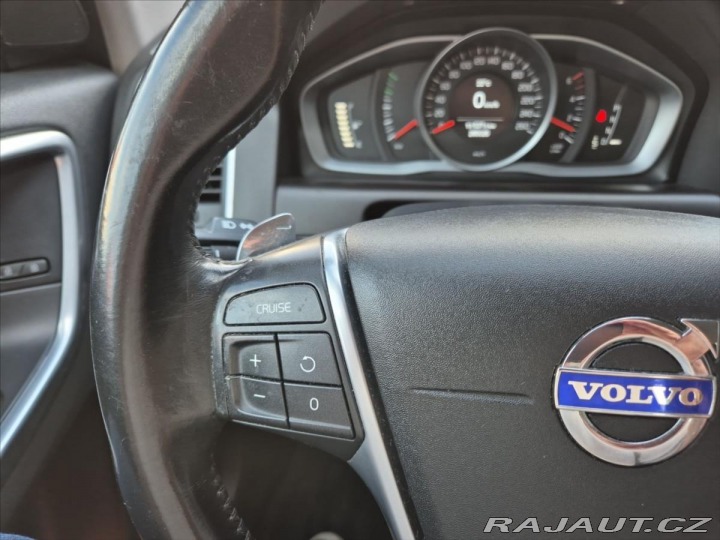 Volvo XC60 2,0 D4 FWD 2015