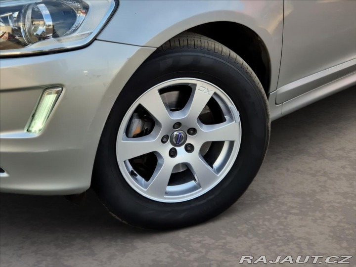 Volvo XC60 2,0 D4 FWD 2015