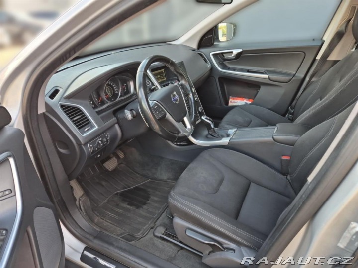 Volvo XC60 2,0 D4 FWD 2015
